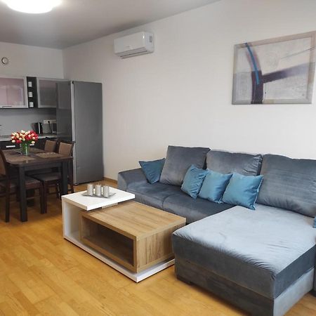 Klaipedos 99 Apartamentai Panevėžys Eksteriør billede
